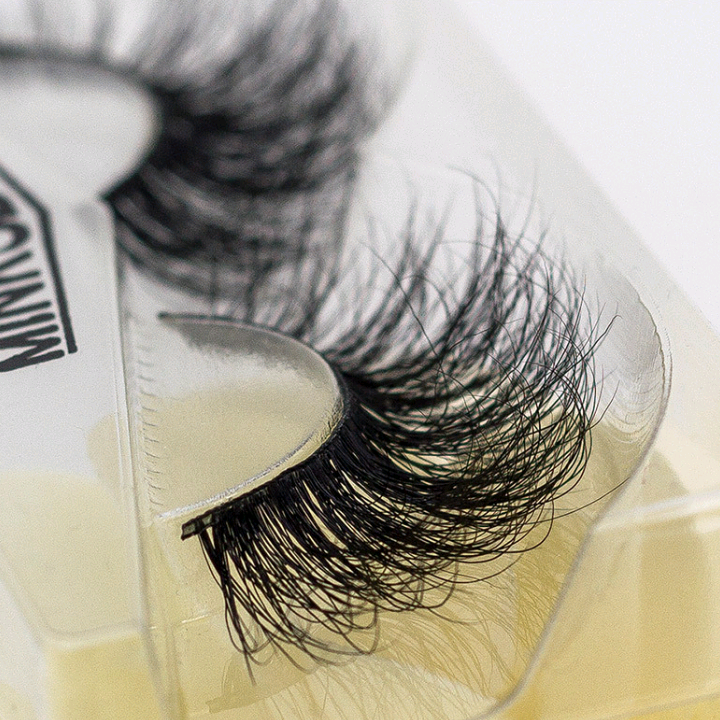 Handmade eyelashes 3D multi-layer multi-layer water mink false eyelashes A series of natural comfort false eyelashes